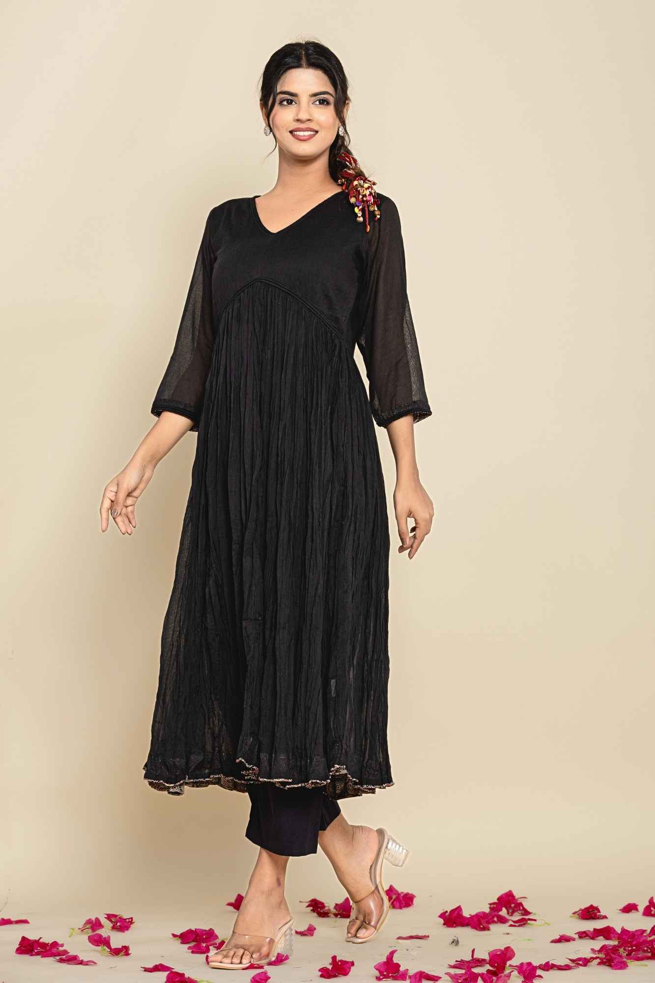 (Set of 2) Naksh Black Cotton Gathered Kurta And Pants