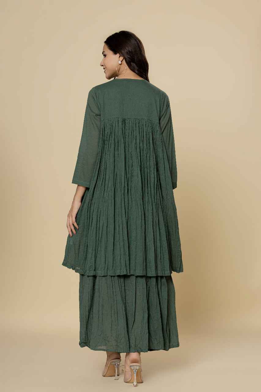 (Set of 2) Naksh Green Mulmul Gathered Kurta And Sharara