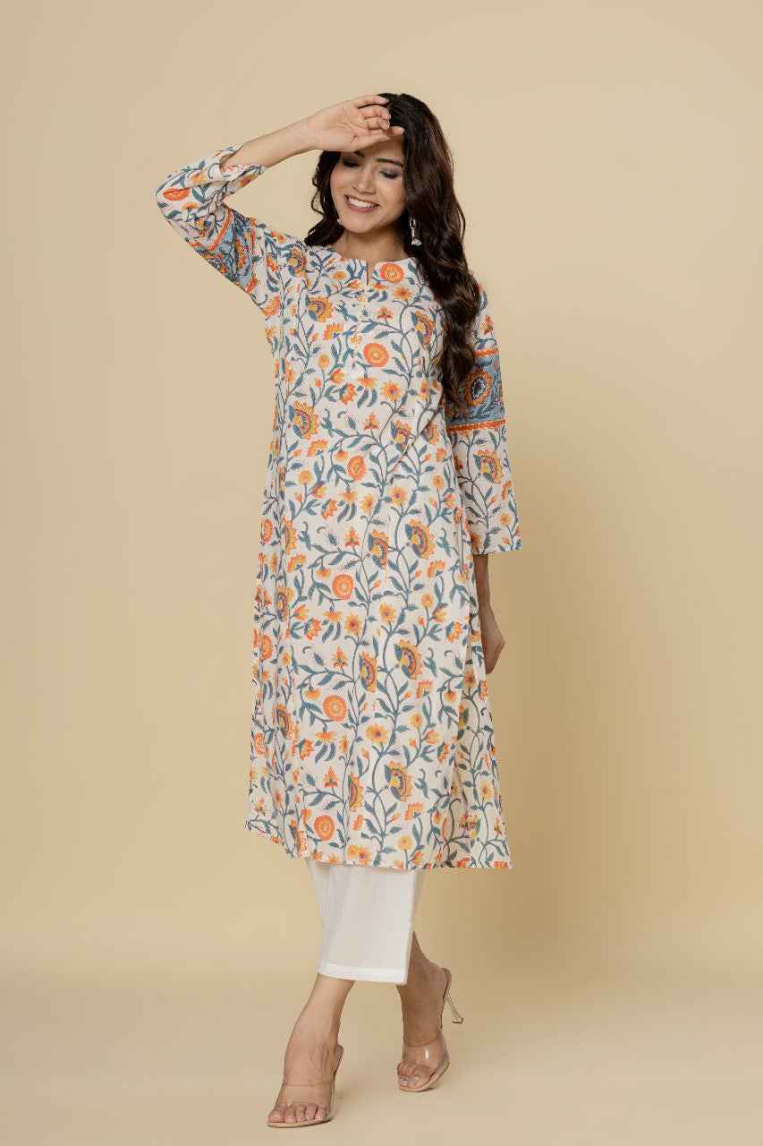 Naksh White Floral Printed Straight Kurta