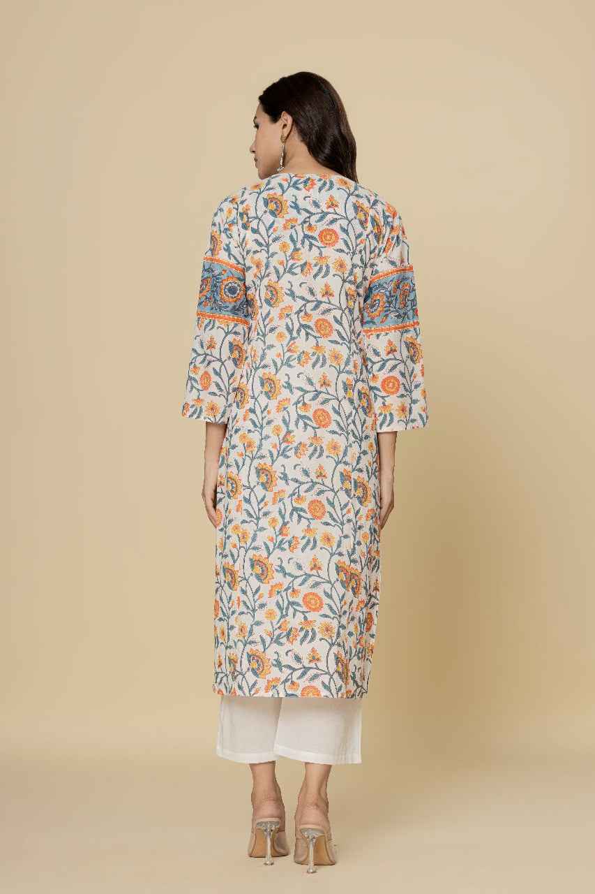 Naksh White Floral Printed Straight Kurta