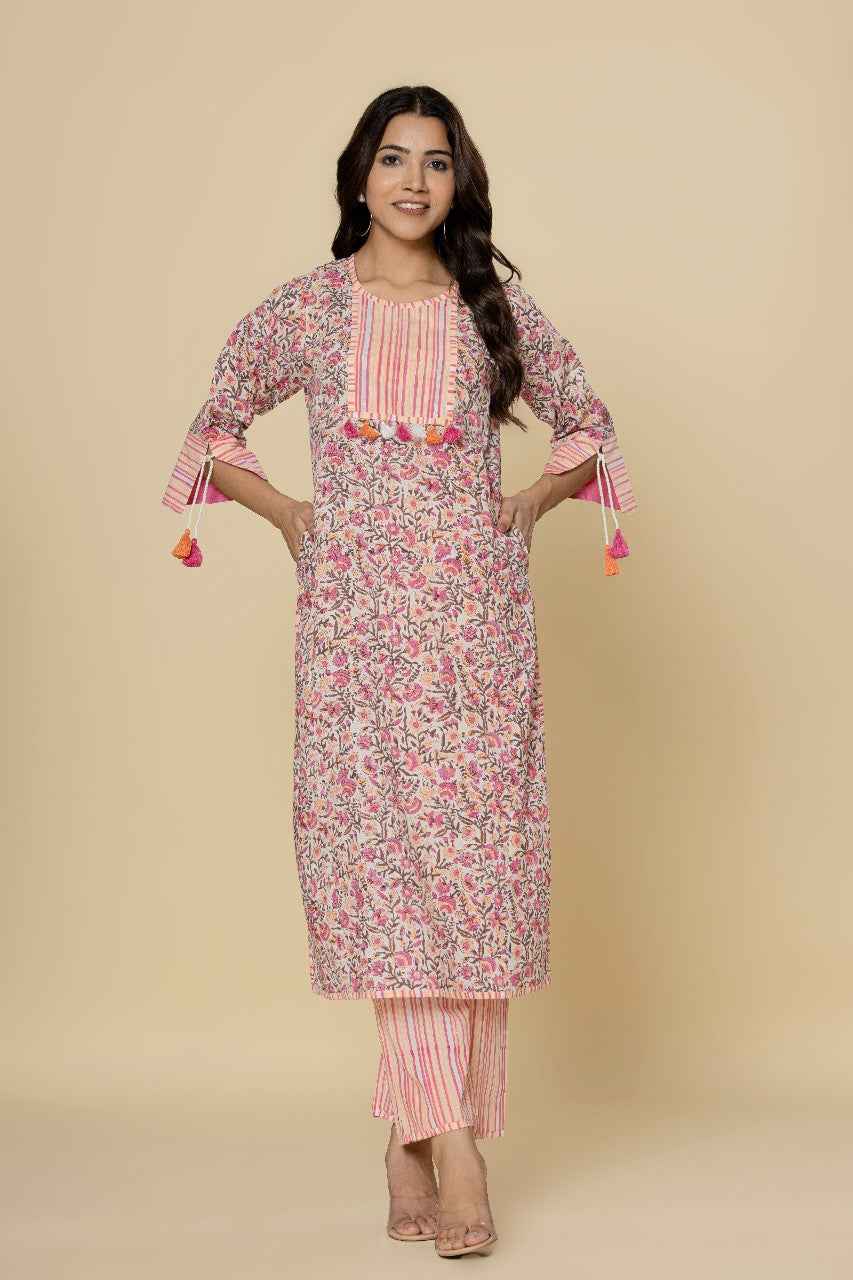 (Set of 2) Naksh White Printed Straight Kurta With Pants