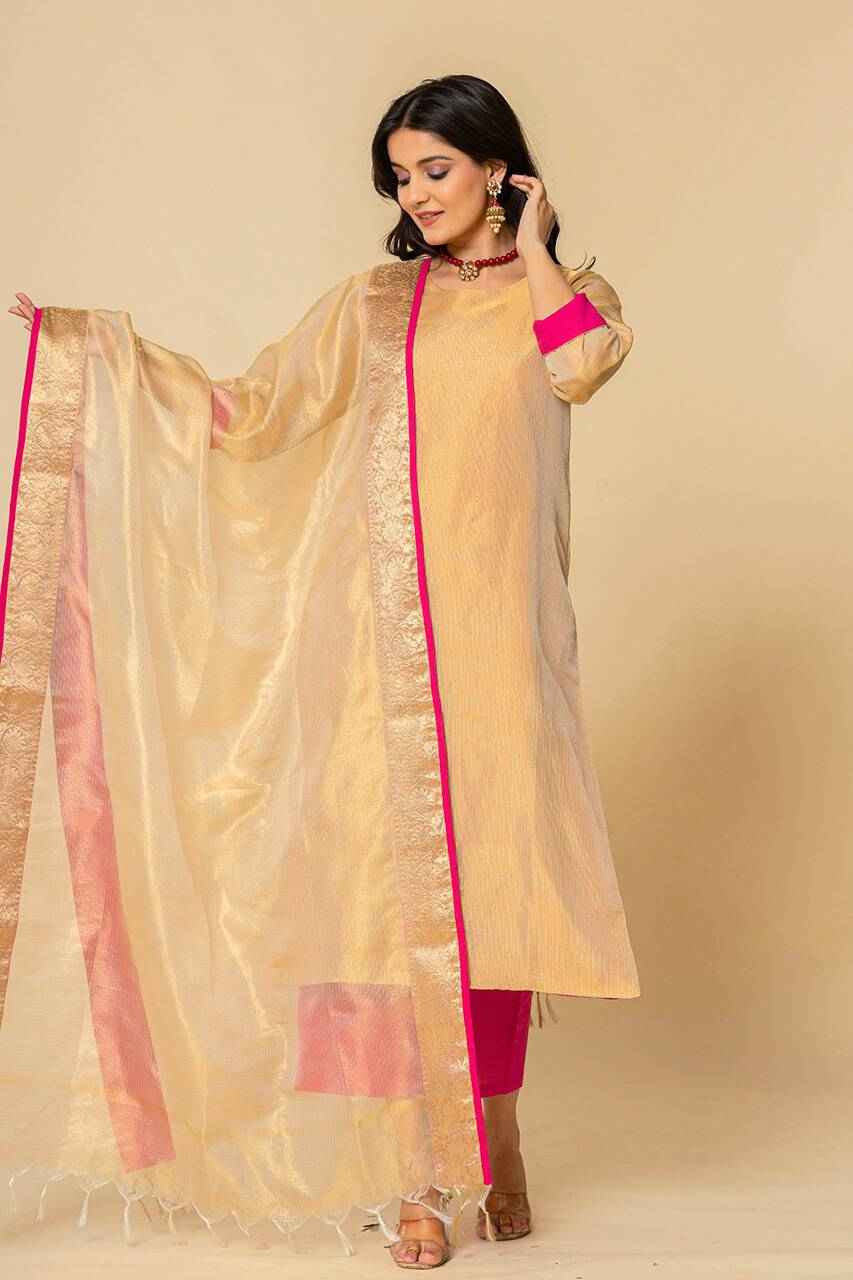 (Set of 3) Naksh Golden Tissue Straight Kurta