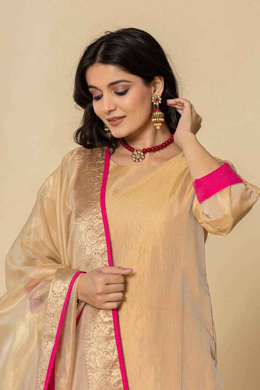 (Set of 3) Naksh Golden Tissue Straight Kurta