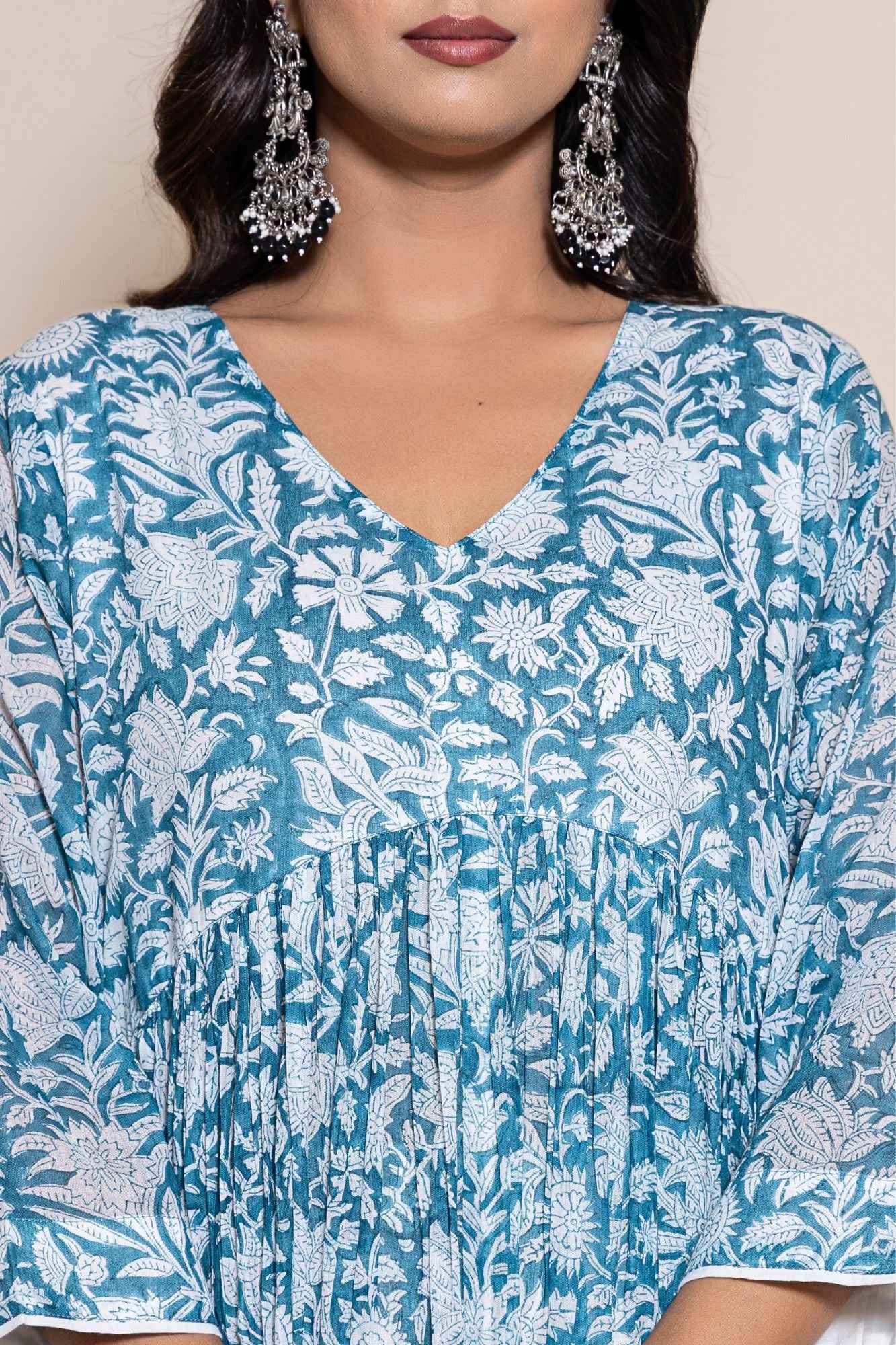 Naksh Blue Floral Printed Gathered Kurta