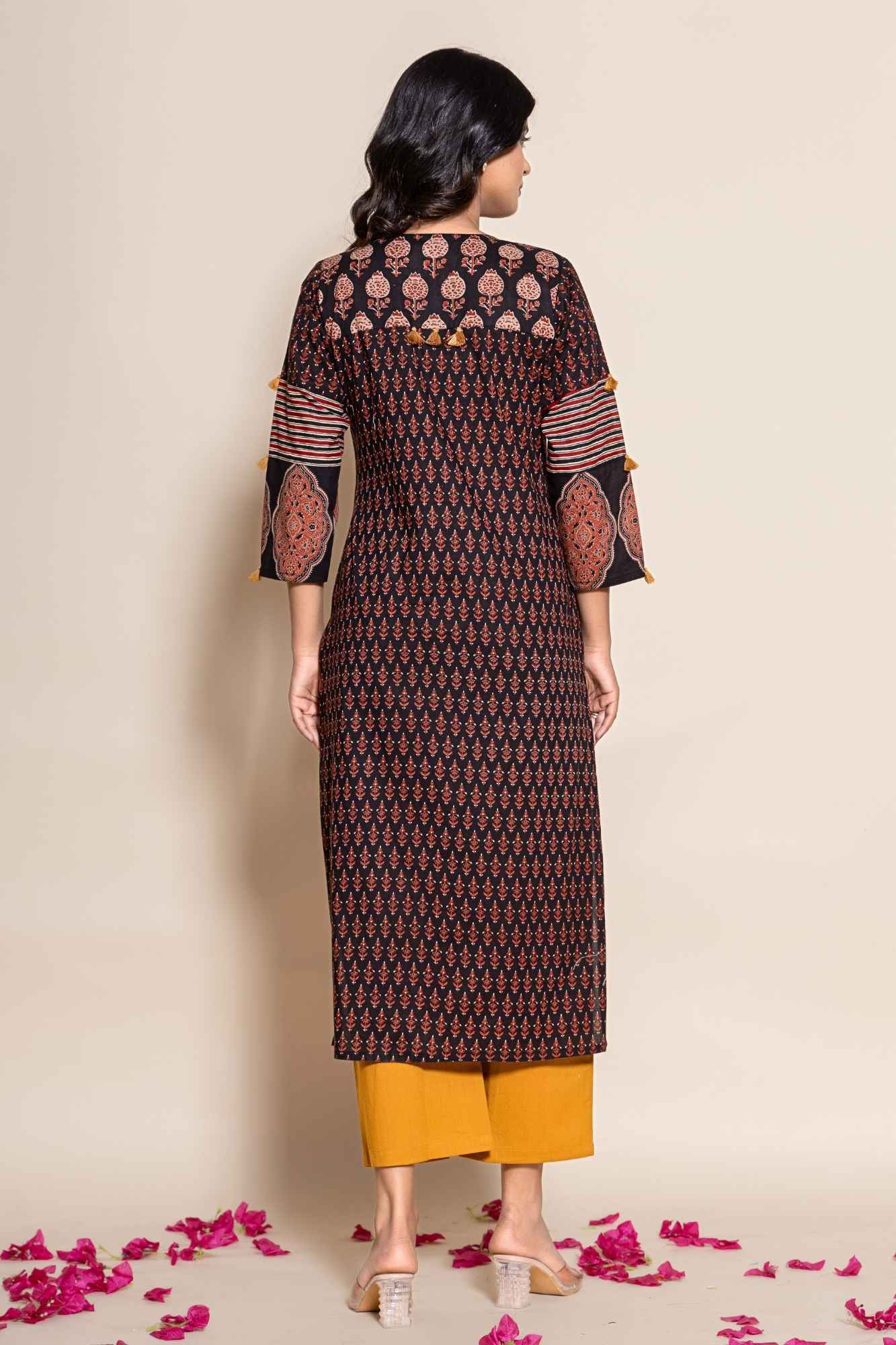 (Set of 2) Naksh Black Cotton Straight Printed Kurta and Yellow Pants