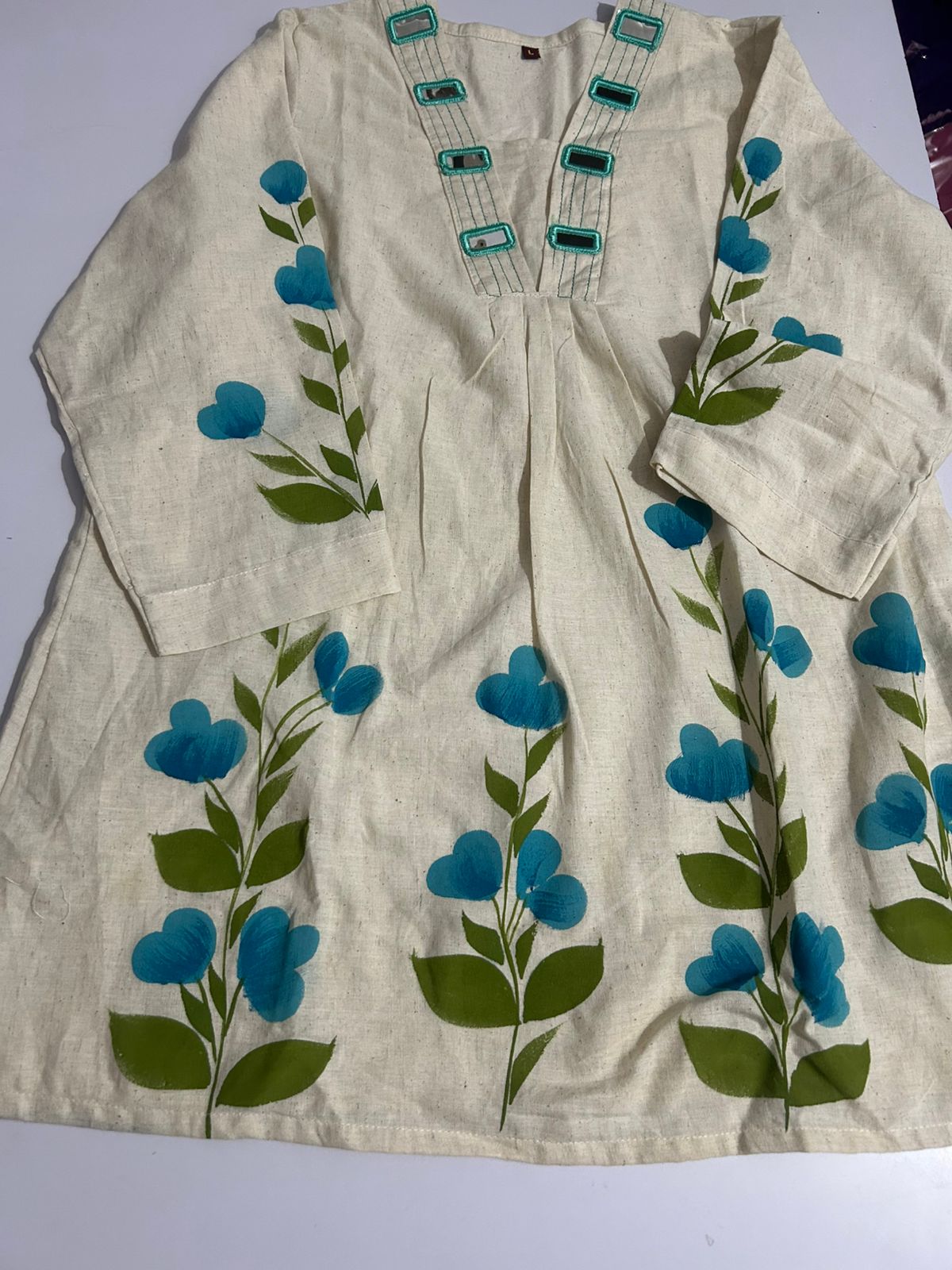 Tritiyaa Festival Special Brush Print Cotton Flex Co-Ord Set | Lace Detail Kurti with Pants