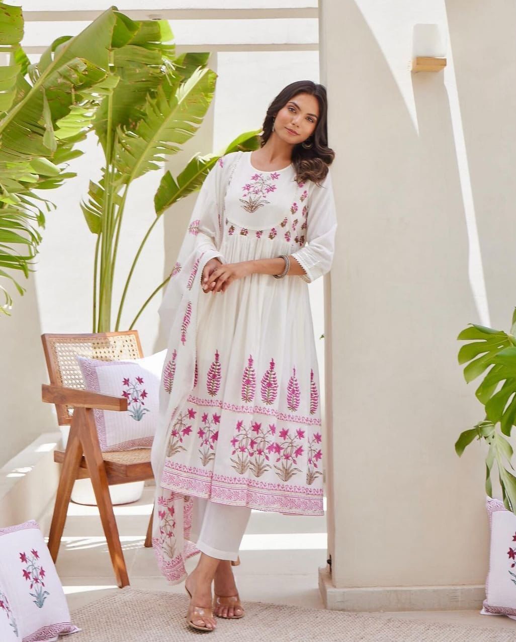 Tritiyaa White Jaipur Floral Cotton Kurta Set with Dupatta | Women’s Full Ghera Ethnic Suit Set