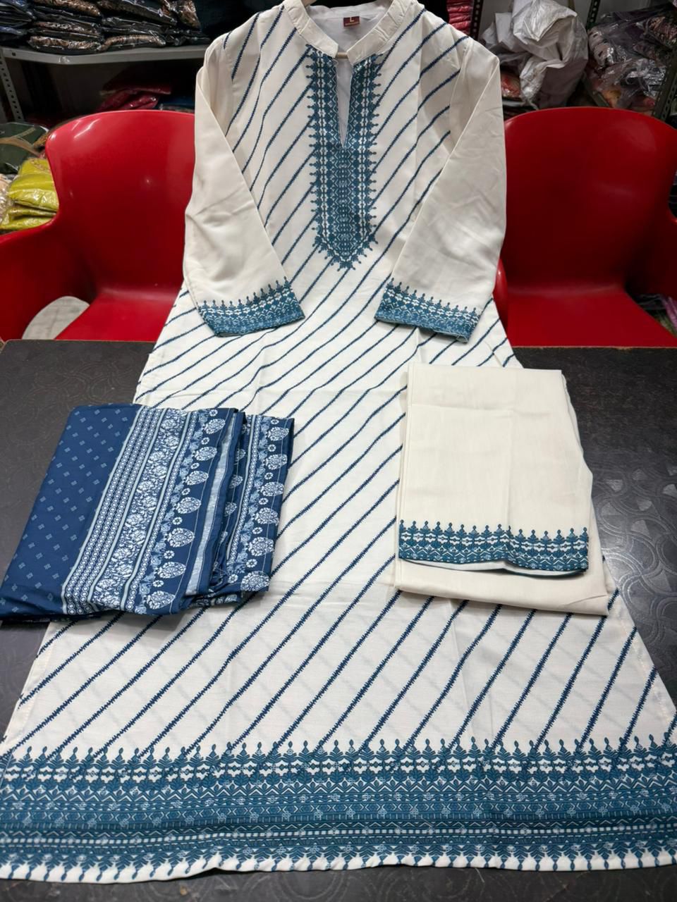 Tritiyaa Elegant A-Line Crepe Kurti Pant Dupatta Set | Premium Occasion Wear Suit